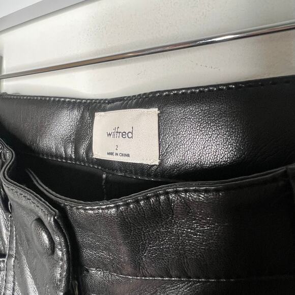 Aritzia Wilfred Rebel Black Faux Leather Straight Leg Pants Size 2 - Picture 5 of 8